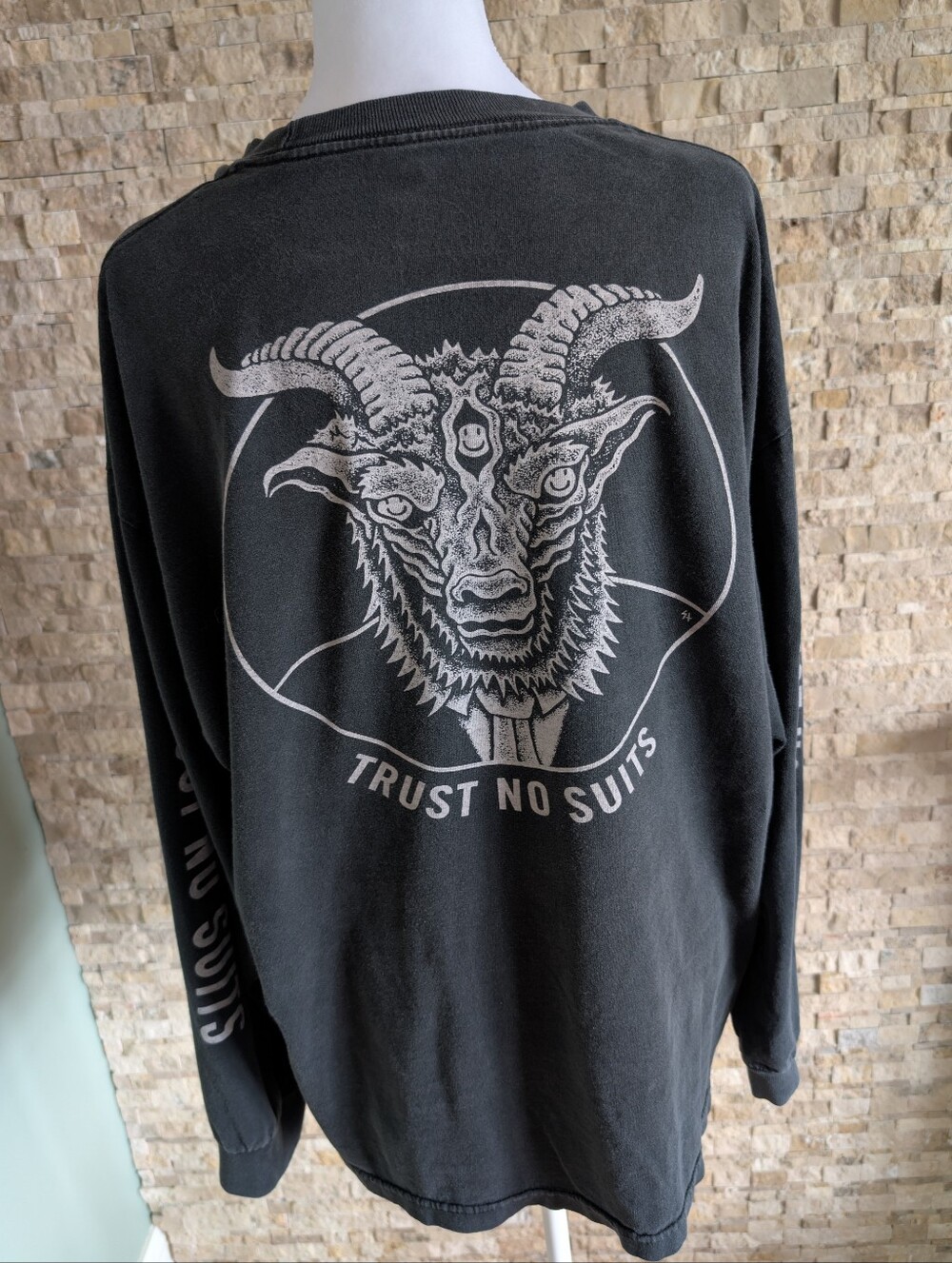 Lurking Class Sketchy Tank Trust No Suits Baphomet Goth Long Sleeve Shirt XL